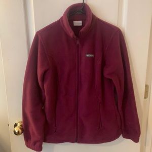 Purple Columbia jacket with zipper pockets Size M